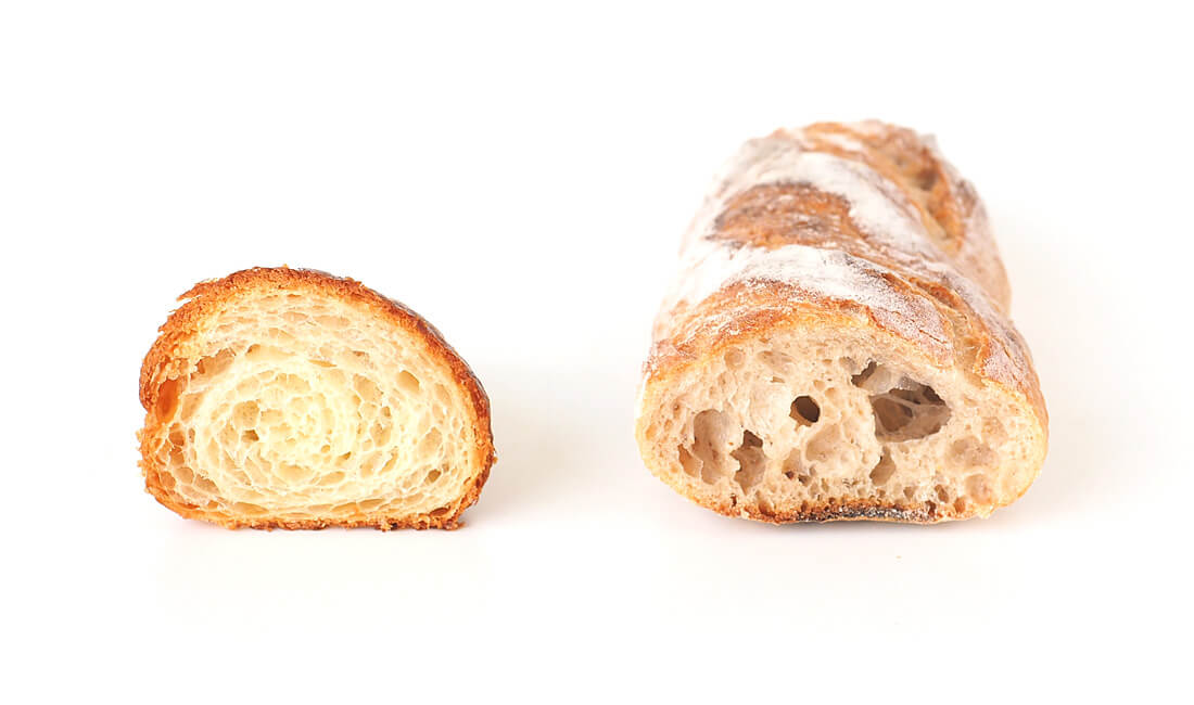 フランスパンとクロワッサンの断面写真